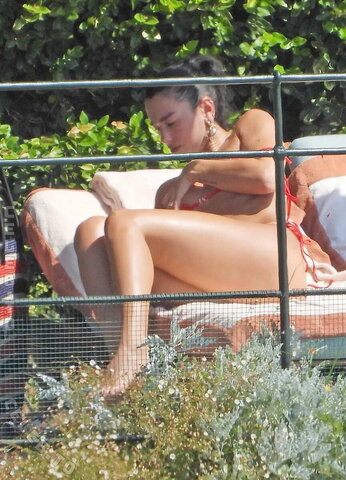 Dua Lipa nude photo 138