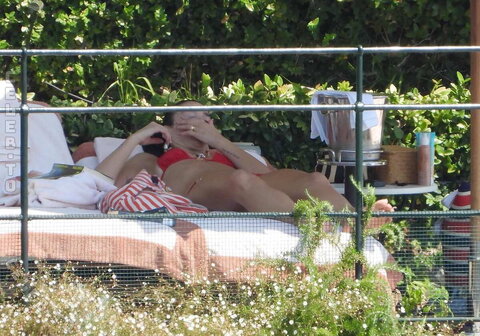 Dua Lipa nude photo 122