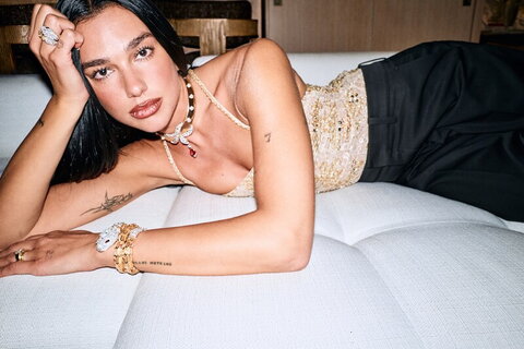 Dua Lipa photo 2