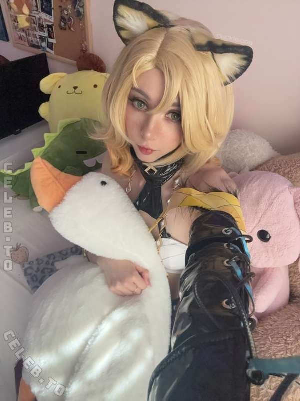 duckie.cos nude photo 21