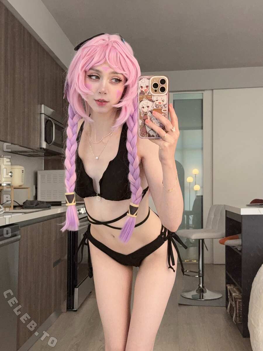 duckie.cos nude photo 9