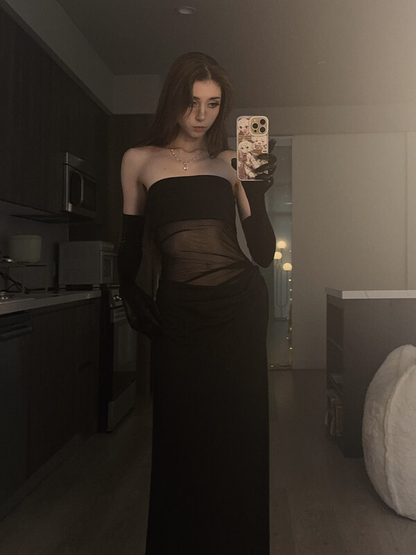 duckie.cos nude photo 6