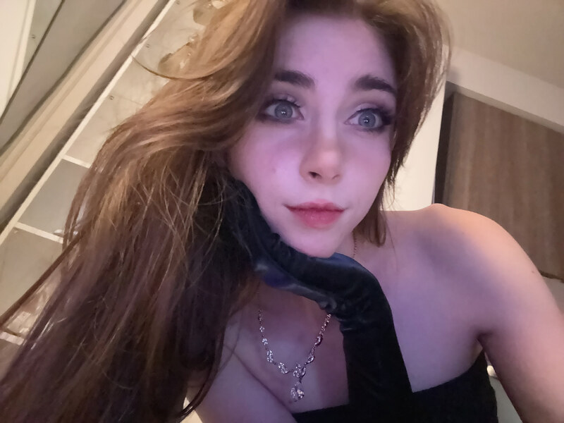 duckie.cos nude photo 7