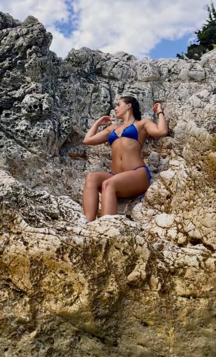 duffeyz nude photo 9