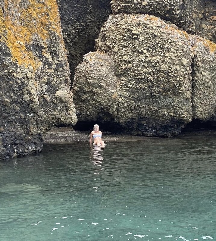 Duru Önver nude photo 5