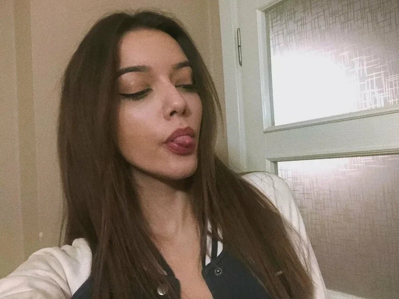 Duygu Atıl nude photo 4