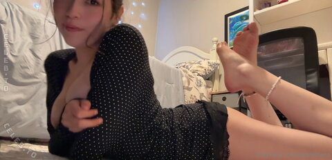dvdmittens nude photo 6