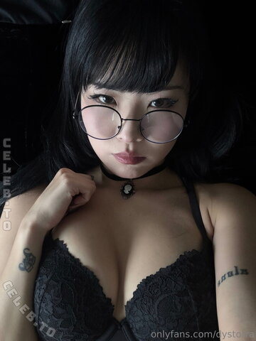 Dystorra nude photo 35