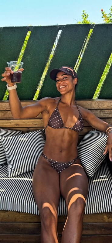 Dzoanna_fit nude photo 5