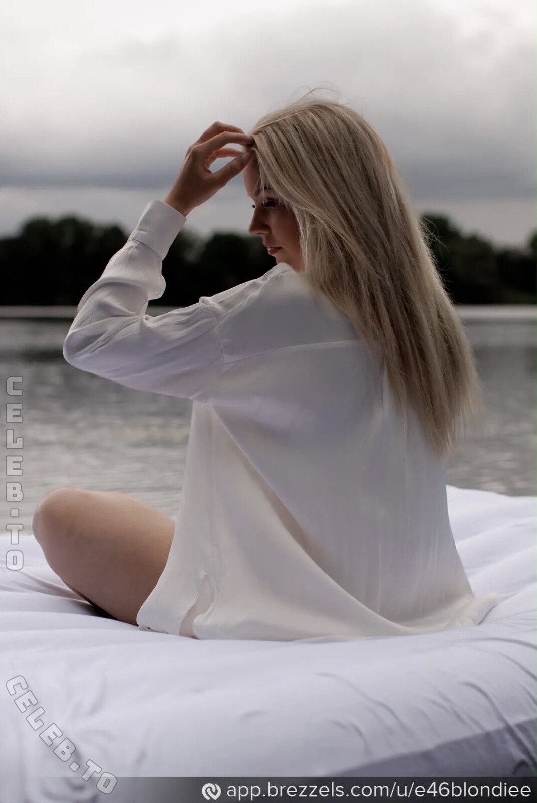 e46_blondie nude photo 1