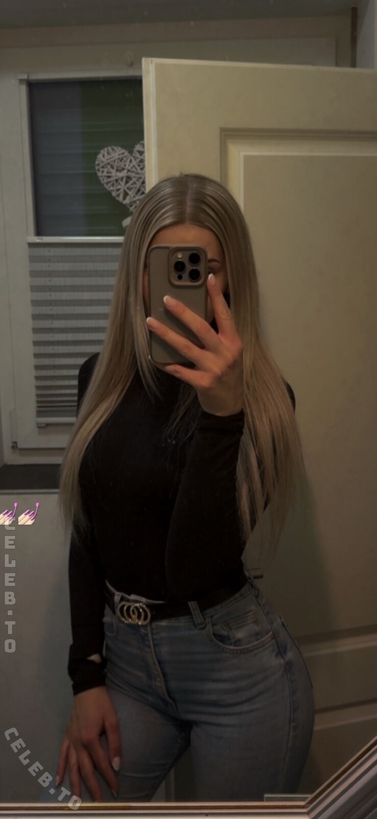 e46_blondie nude photo 2