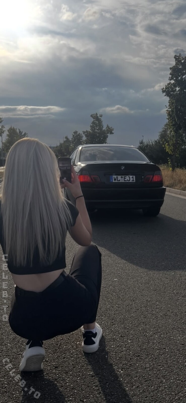 e46_blondie nude photo 3