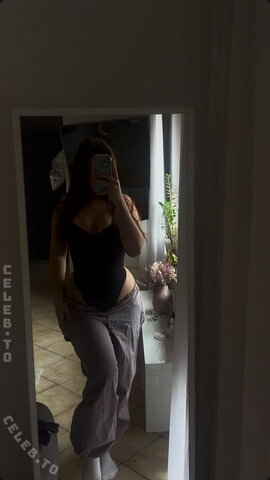Easy99 nude photo 9