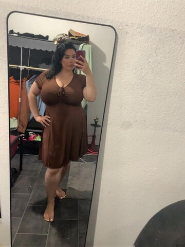 ebruuslu35 nude photo 2