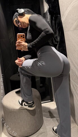 Edatastan nude photo 12