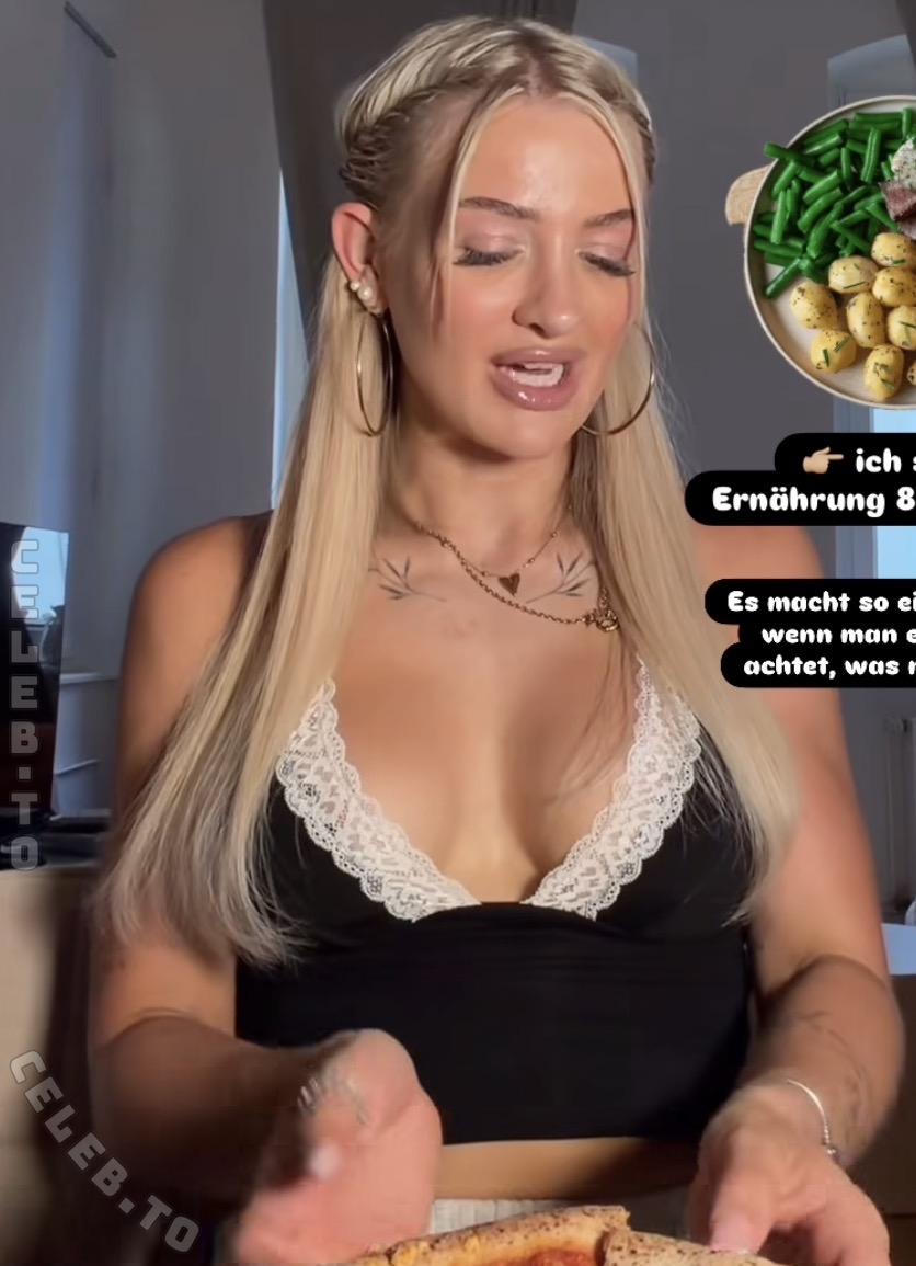 Edda Elisa nude photo 4