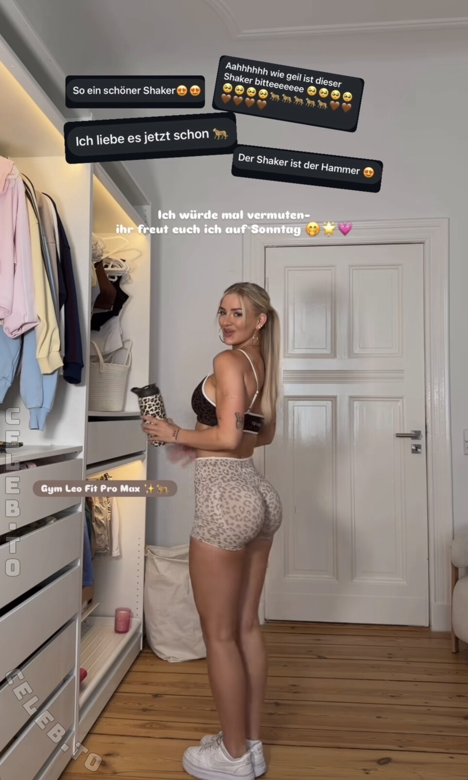Edda Elisa nude photo 3