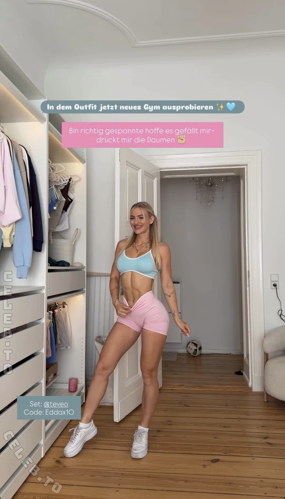 Edda Elisa nude photo 6