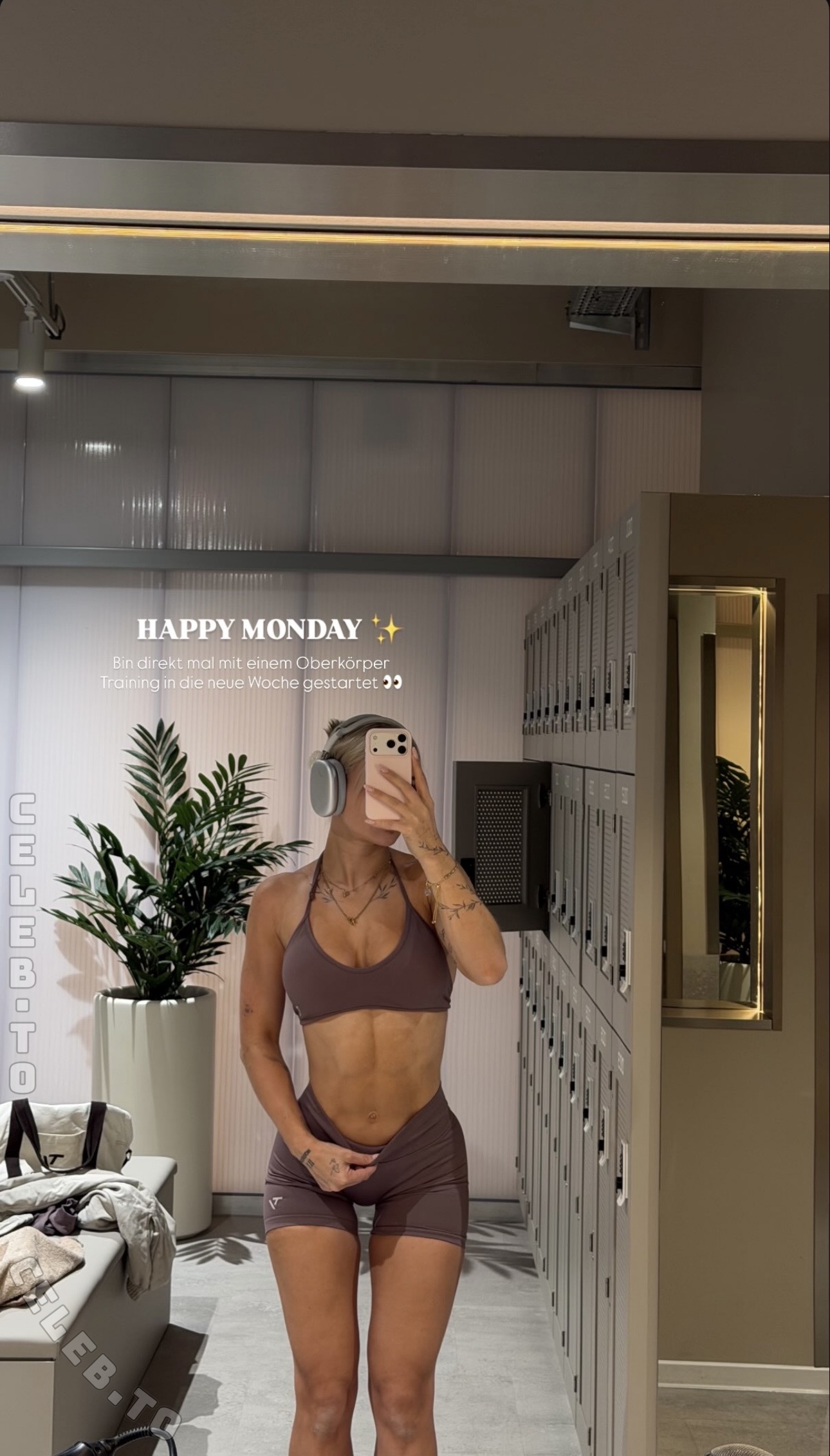Edda Elisa nude photo 2
