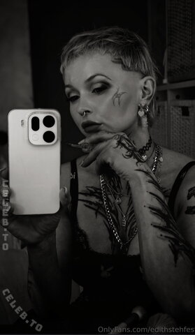 Edith Stehfest nude photo 14