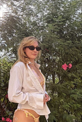 Eefje Depoortere nude photo 1