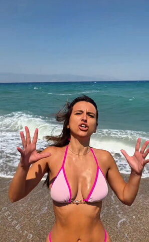 Effie Papamichali nude photo 4