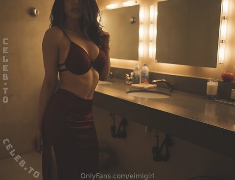 eimigirl nude photo 34
