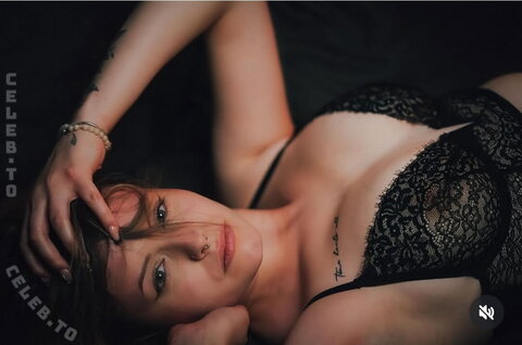 einfach_louise nude photo 7