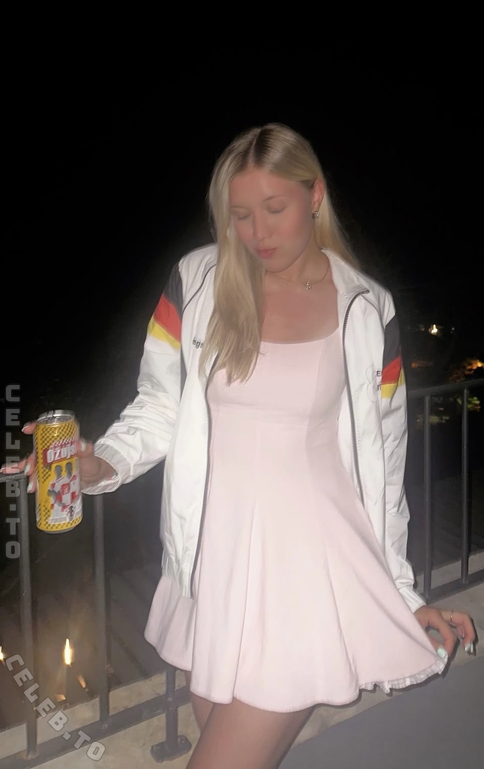 eingollan nude photo 2