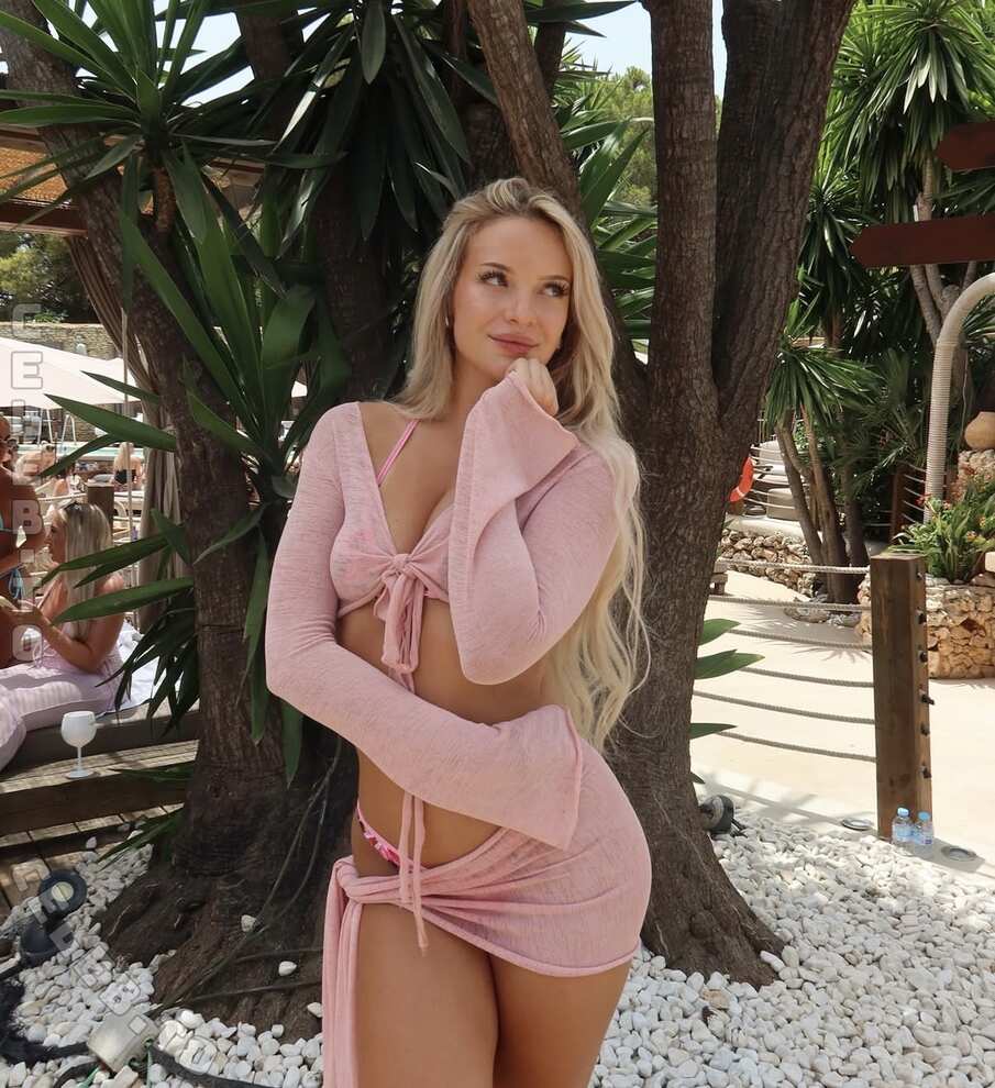 Einmarlenchen nude photo 1