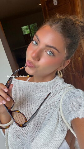 Ela Be'eri New (8 photos)