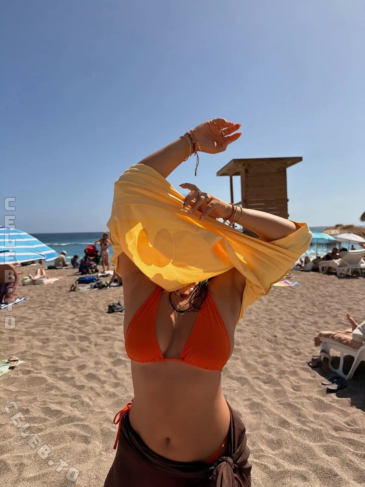 elasesil nude photo 3
