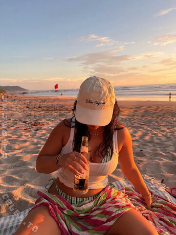 elasesil nude photo 2