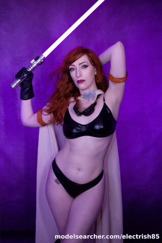 electrish85 nude photo 2