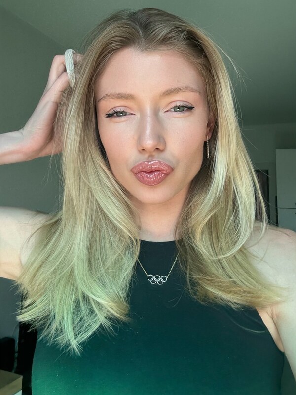 Elena Kulichenko nude photo 8