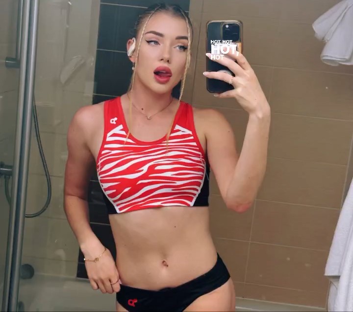 Elena Kulichenko nude photo 25