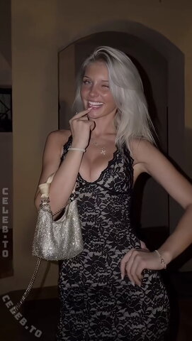 Elena Zoe nude photo 39