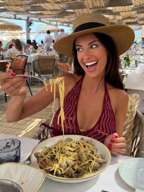 Eleonora Incardona nude photo 3