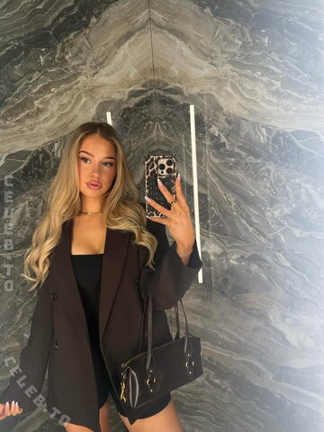 Elianabajrami nude photo 65