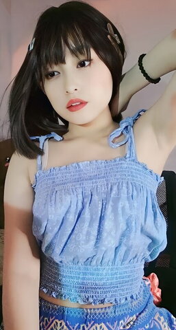 Elien nude photo 17