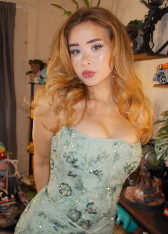 Elina nude photo 2