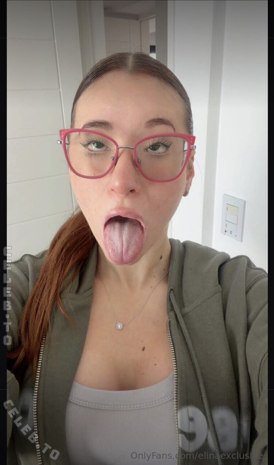 Elinaexclusive nude photo 1