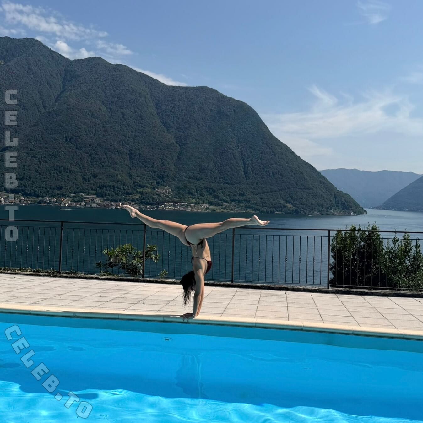 Elisa Meneghini nude photo 7