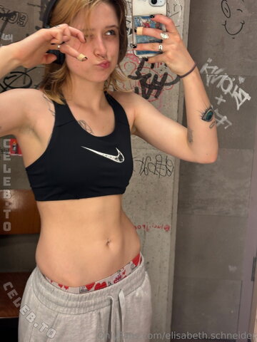 elisabeth.schneider nude photo 21