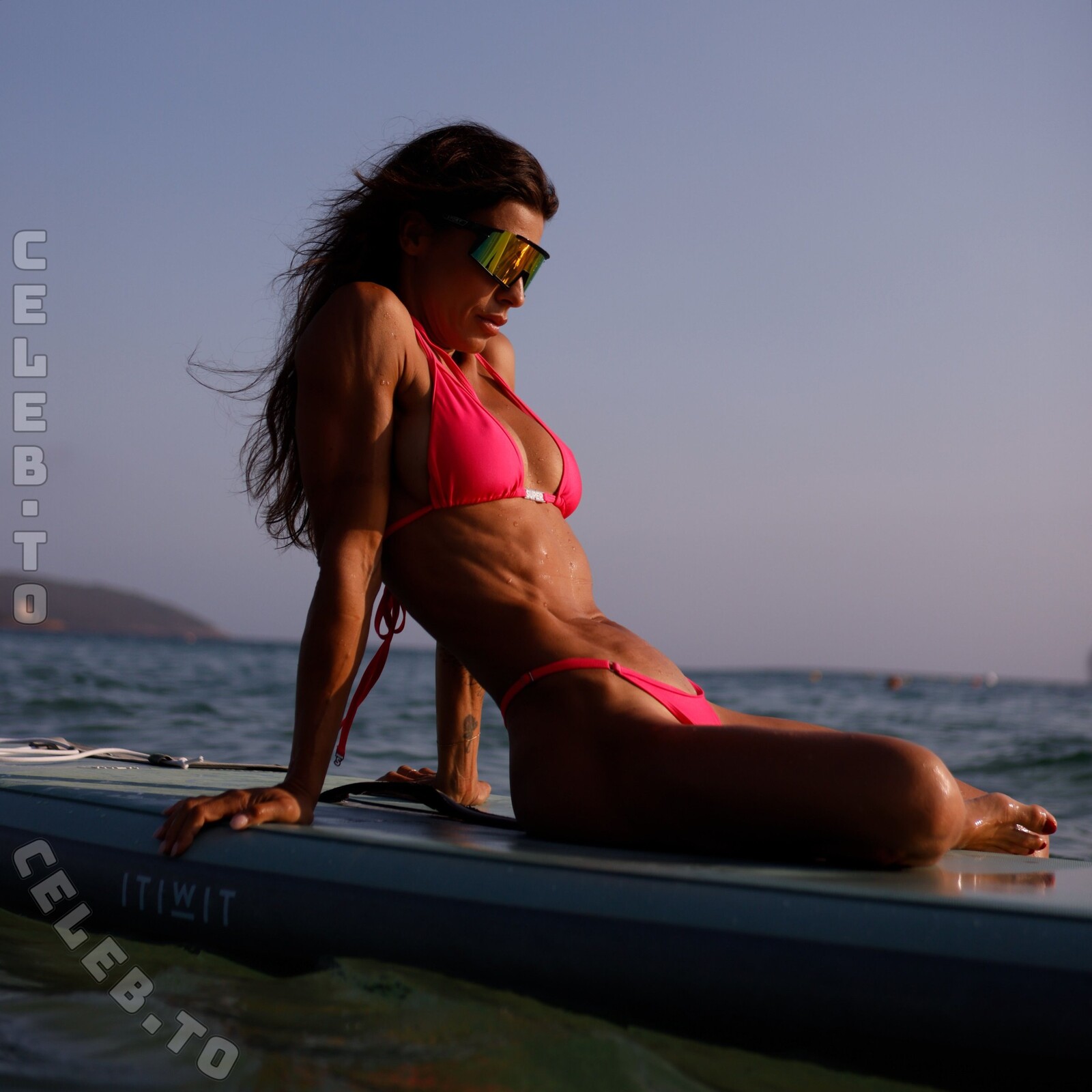 Elisabetta Canalis nude photo 3