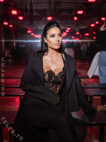 Elisabetta Gregoraci nude