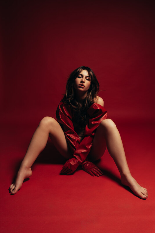 Elisa.fbre nude photo 10