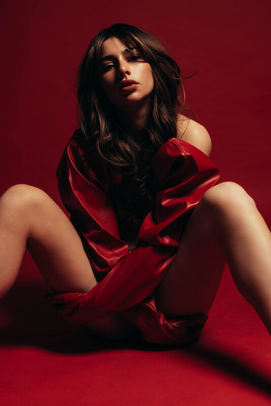 Elisa.fbre nude photo 11
