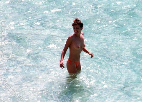 Elizabeth Jane Hurley nude photo 10