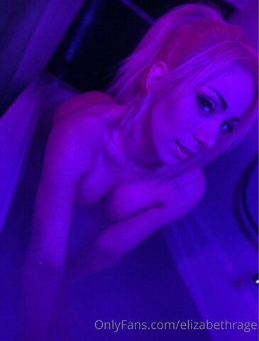Elizabeth Rage nude photo 13